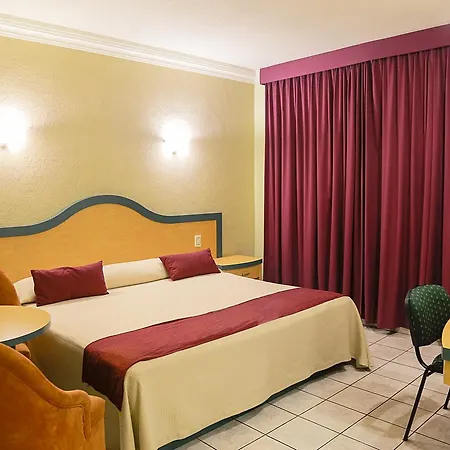 Hotel Madrid Minatitlan Exterior photo