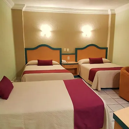Hotel Madrid Minatitlan Exterior photo